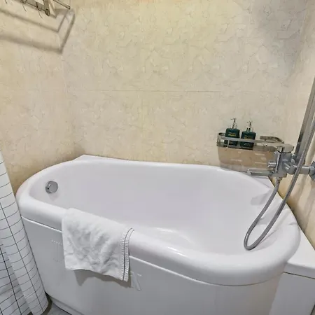 22Housing Hotel 20 Linh Lang Hanoi Exterior photo